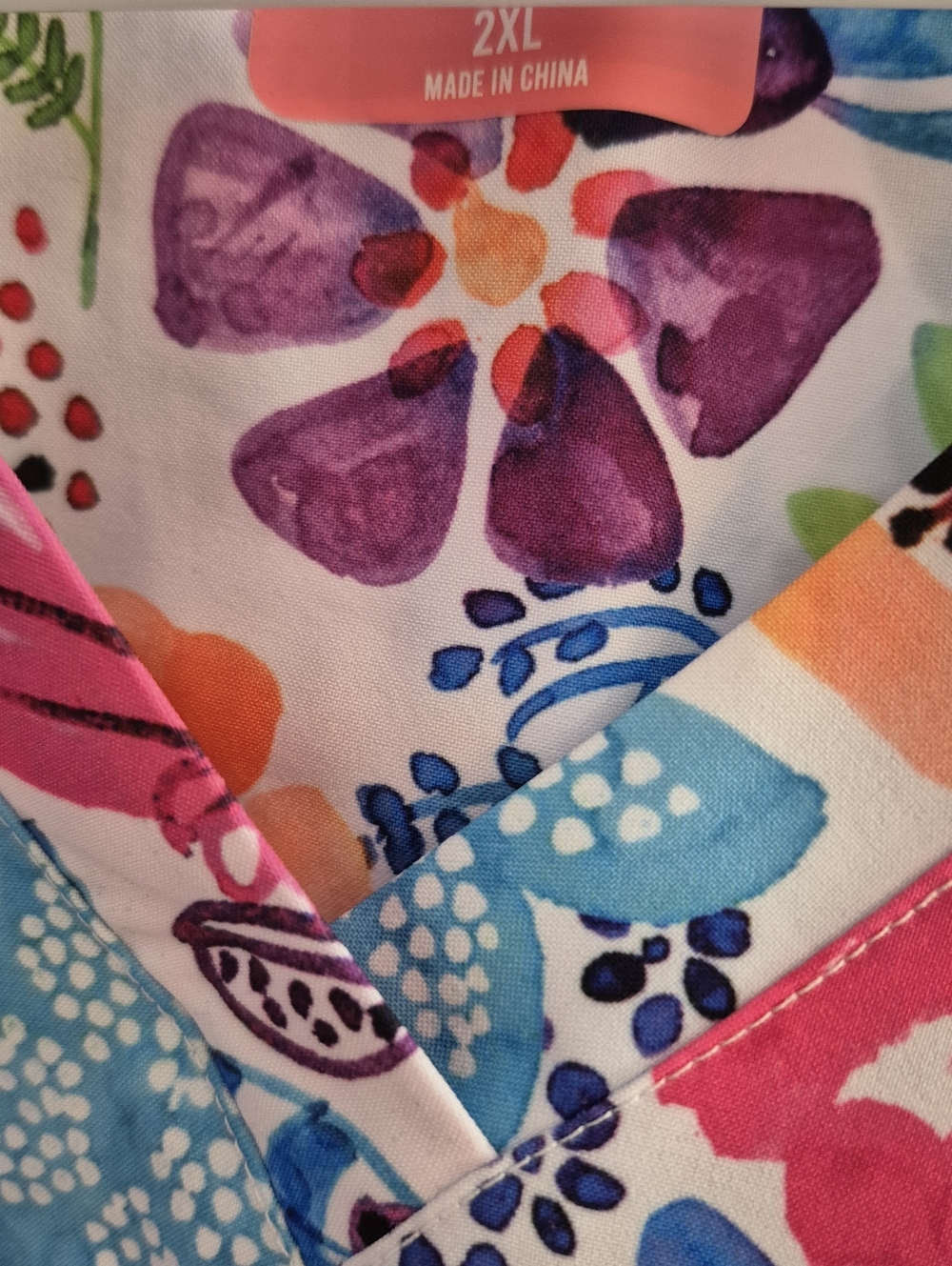 2XL..Set Of 2 Spring/Summer Stretchy Scrub Tops - Picture 5 of 5